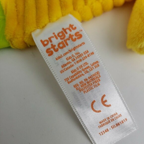 Bright Starts Baby Teether Snuggle & Teethe Giraffe Soft Toy Crinkle Soother - Picture 4 of 8